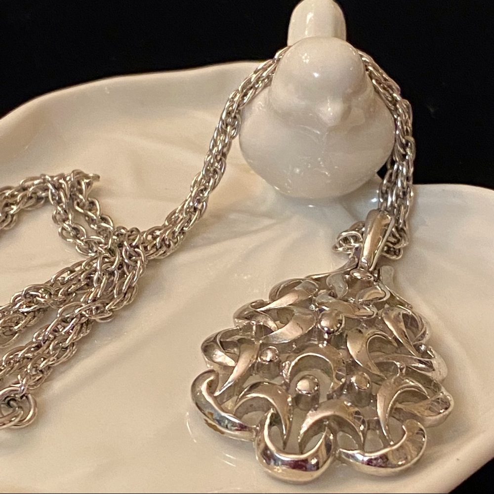 Vintage Crown Trifari Modernist Pendant Necklace - Picture 6 of 10
